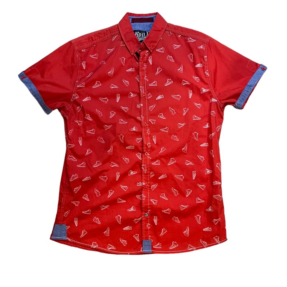 Sneaker button down